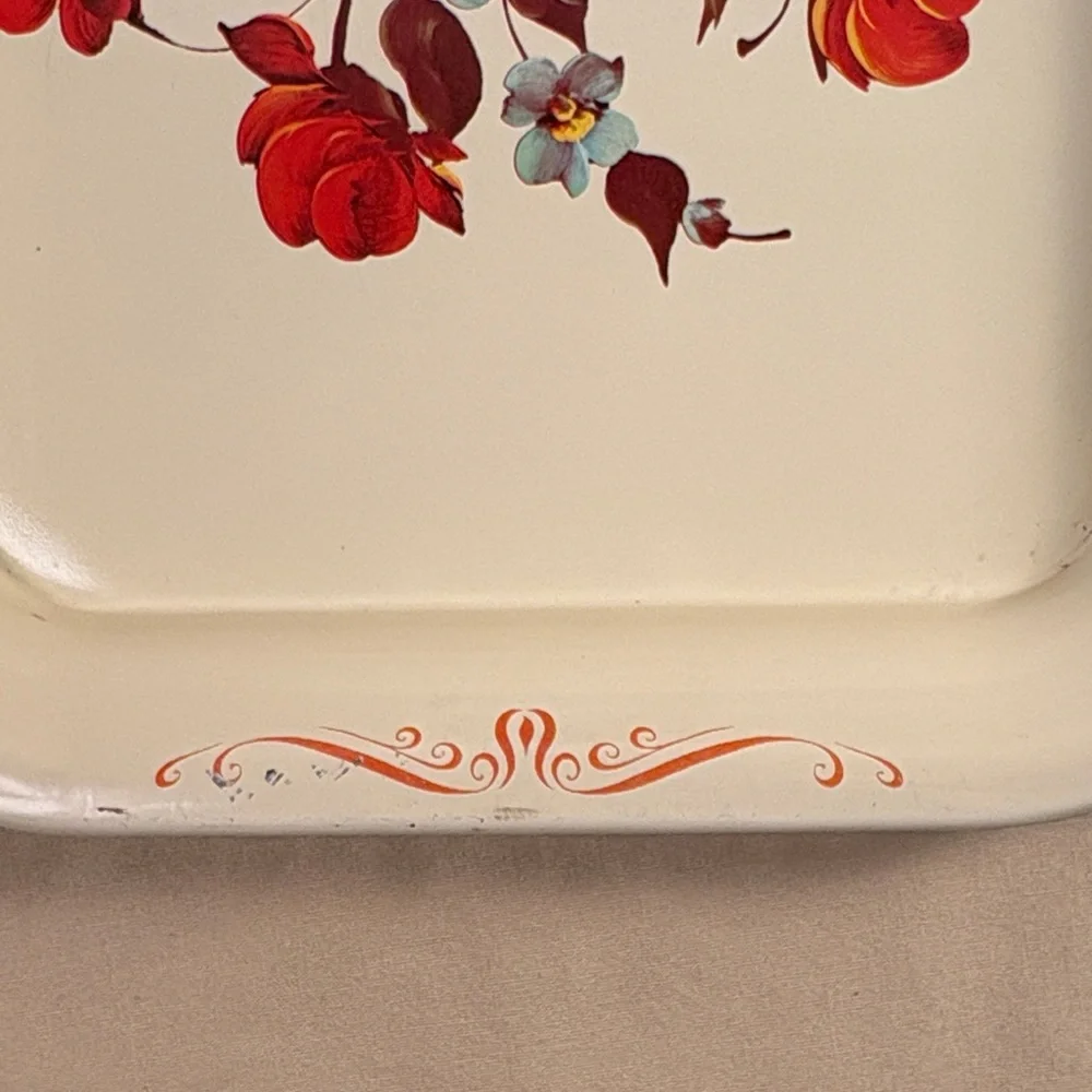 Vintage Ivory Floral Toleware Serving Trays‎ - Set of 4